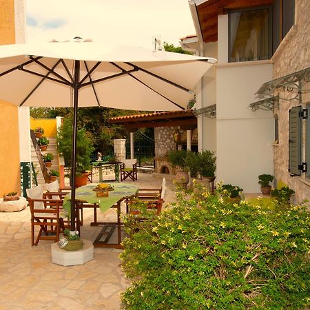 La Casa Di Bella A Tradional Stone House With Barbecue Villa Kariá Екстериор снимка
