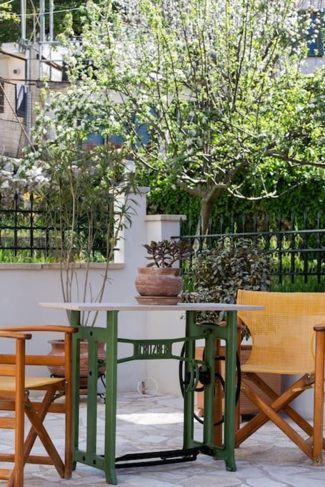La Casa Di Bella A Tradional Stone House With Barbecue Villa Kariá Екстериор снимка