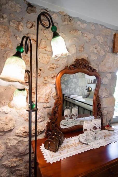 La Casa Di Bella A Tradional Stone House With Barbecue Villa Kariá Екстериор снимка