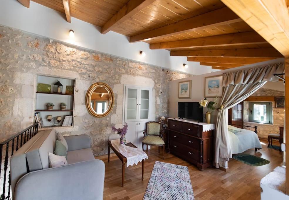 La Casa Di Bella A Tradional Stone House With Barbecue Villa Kariá Екстериор снимка