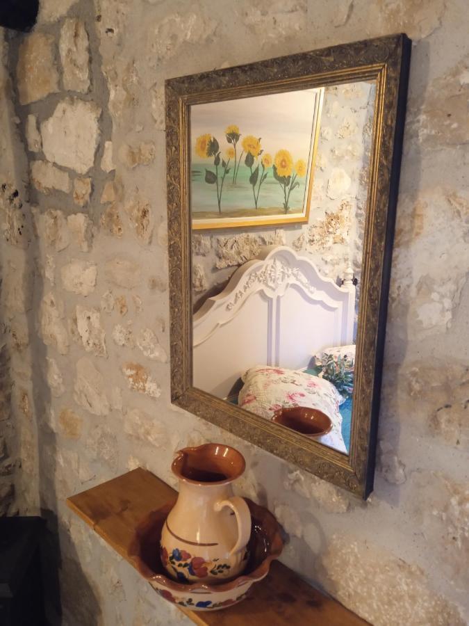 La Casa Di Bella A Tradional Stone House With Barbecue Villa Kariá Екстериор снимка