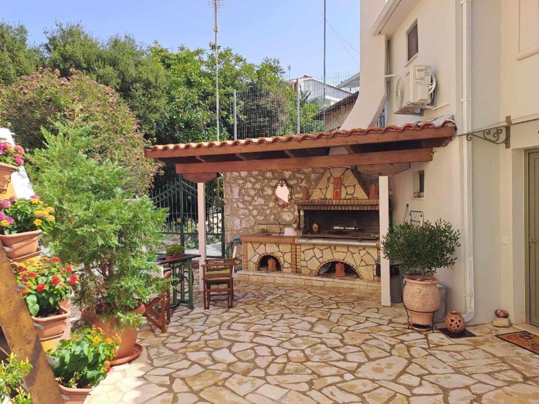 La Casa Di Bella A Tradional Stone House With Barbecue Villa Kariá Екстериор снимка